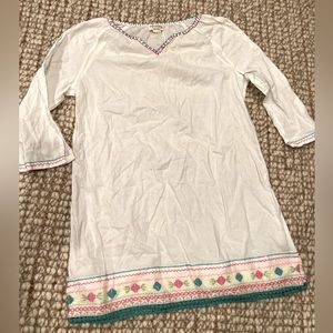 Lightweight beach cover up